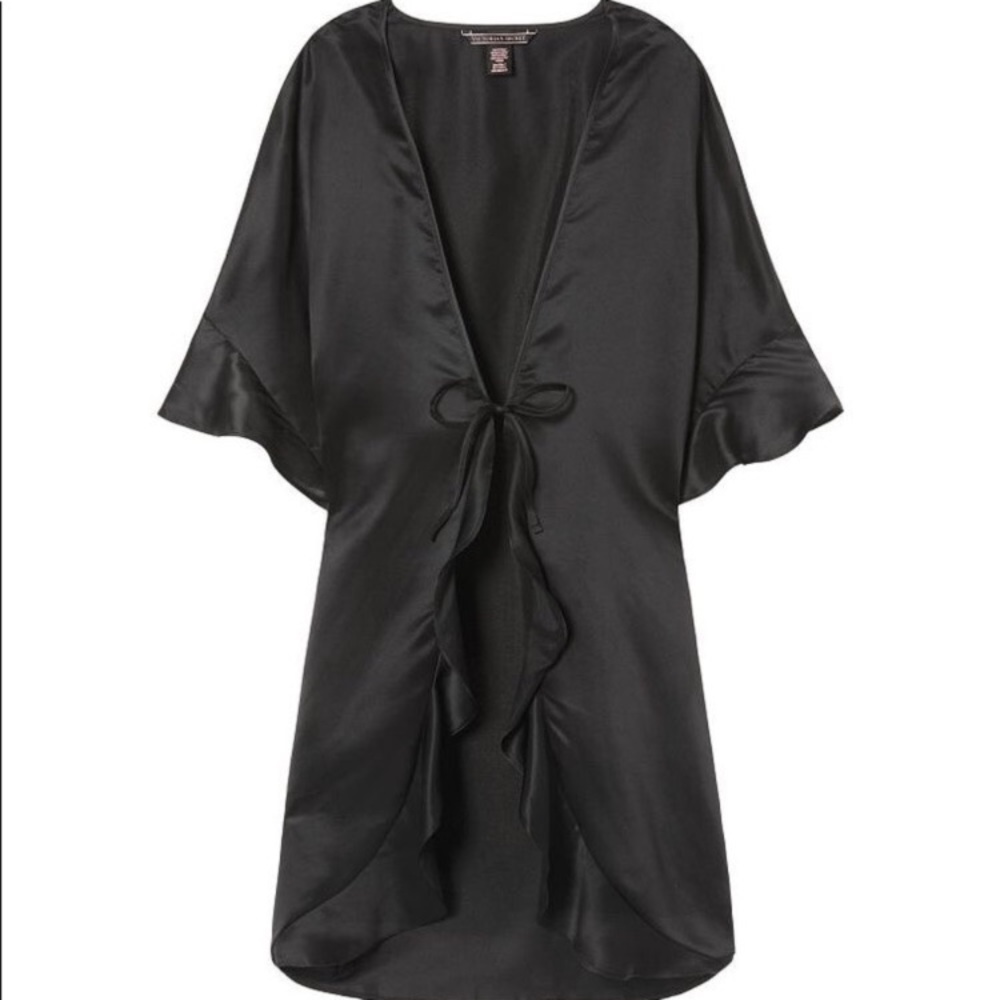 Victoria’s Secret kimono style robe